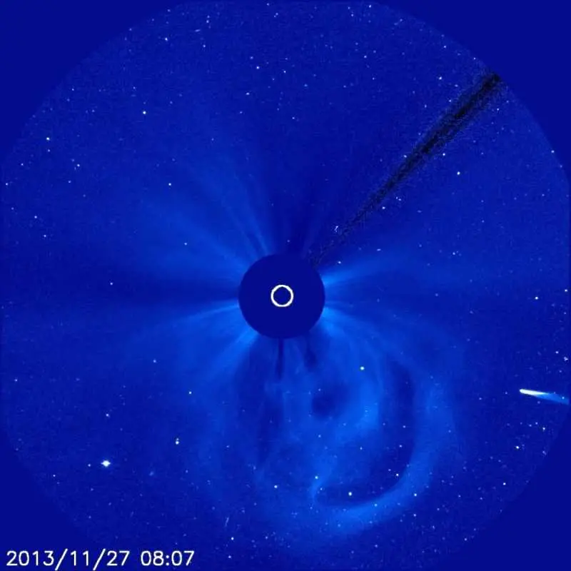 Нов метеорен поток, предизвикан от разпадането на кометата ISON, идва през 2014